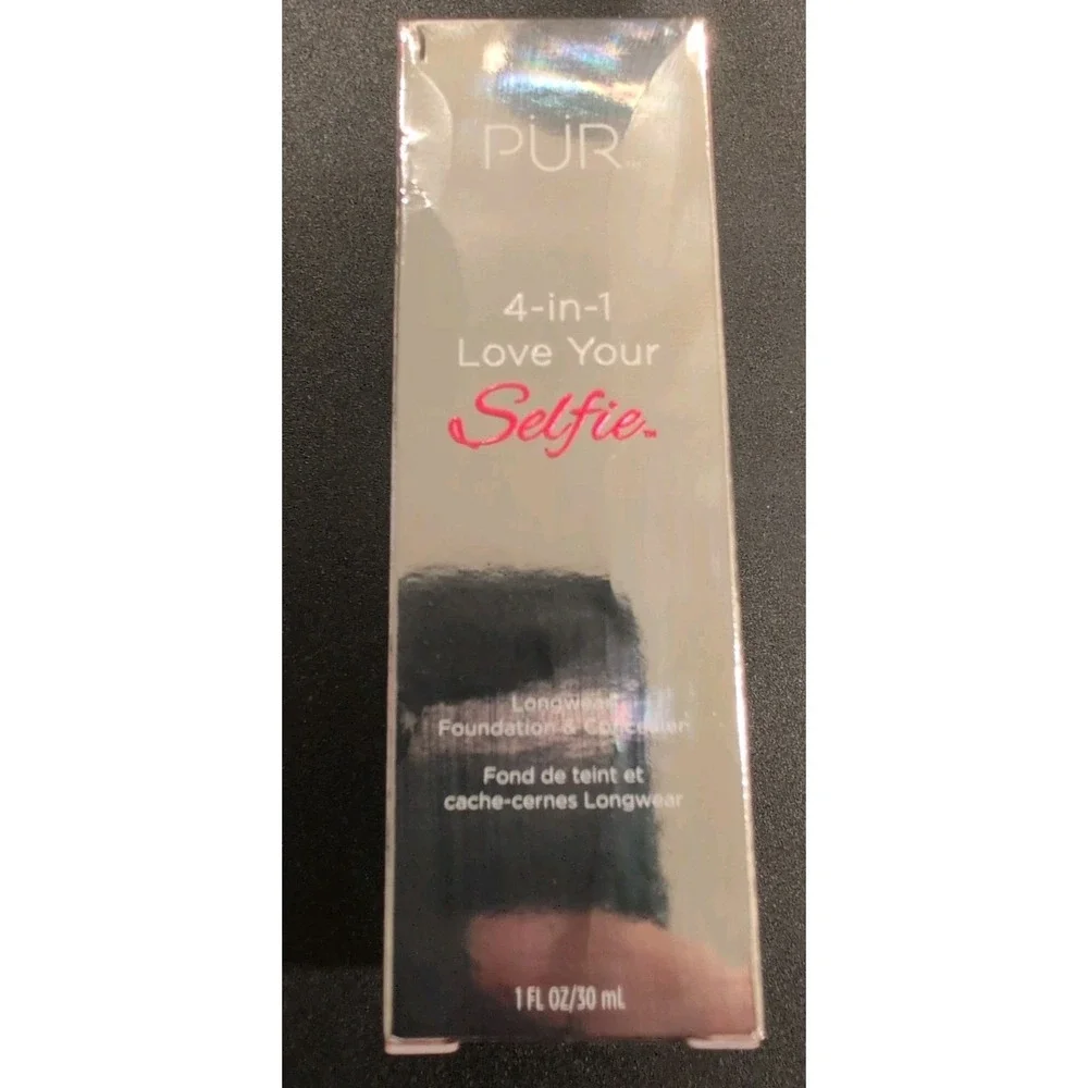 PUR 4-in-1 Love Your Selfie Longwear Foundation & Concealer LP2 Fair Ivory NEW